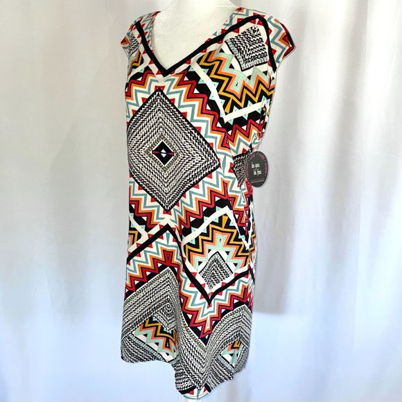 New BeBop Geometric Print Sleeveless Shift Mini Dress Multicolor Size Small - Picture 4 of 16